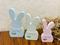 
              Minimalistisches Osterhasen-Trio „Pure Spring“ – 3er Set aus Gießpulver
            